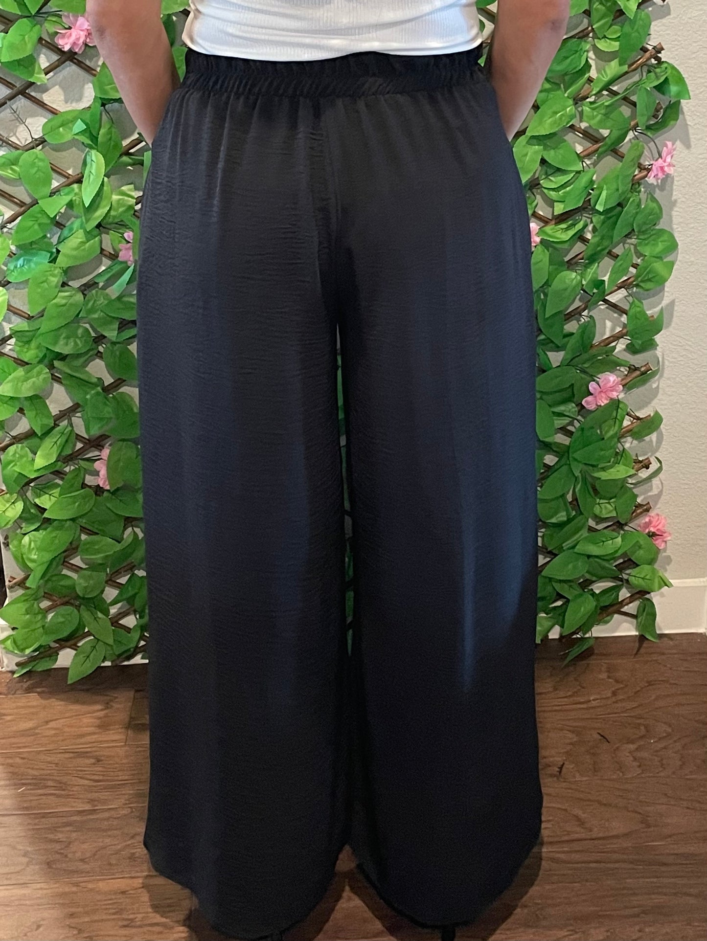 Spin USA Solid Wide Leg Pants With Pockets