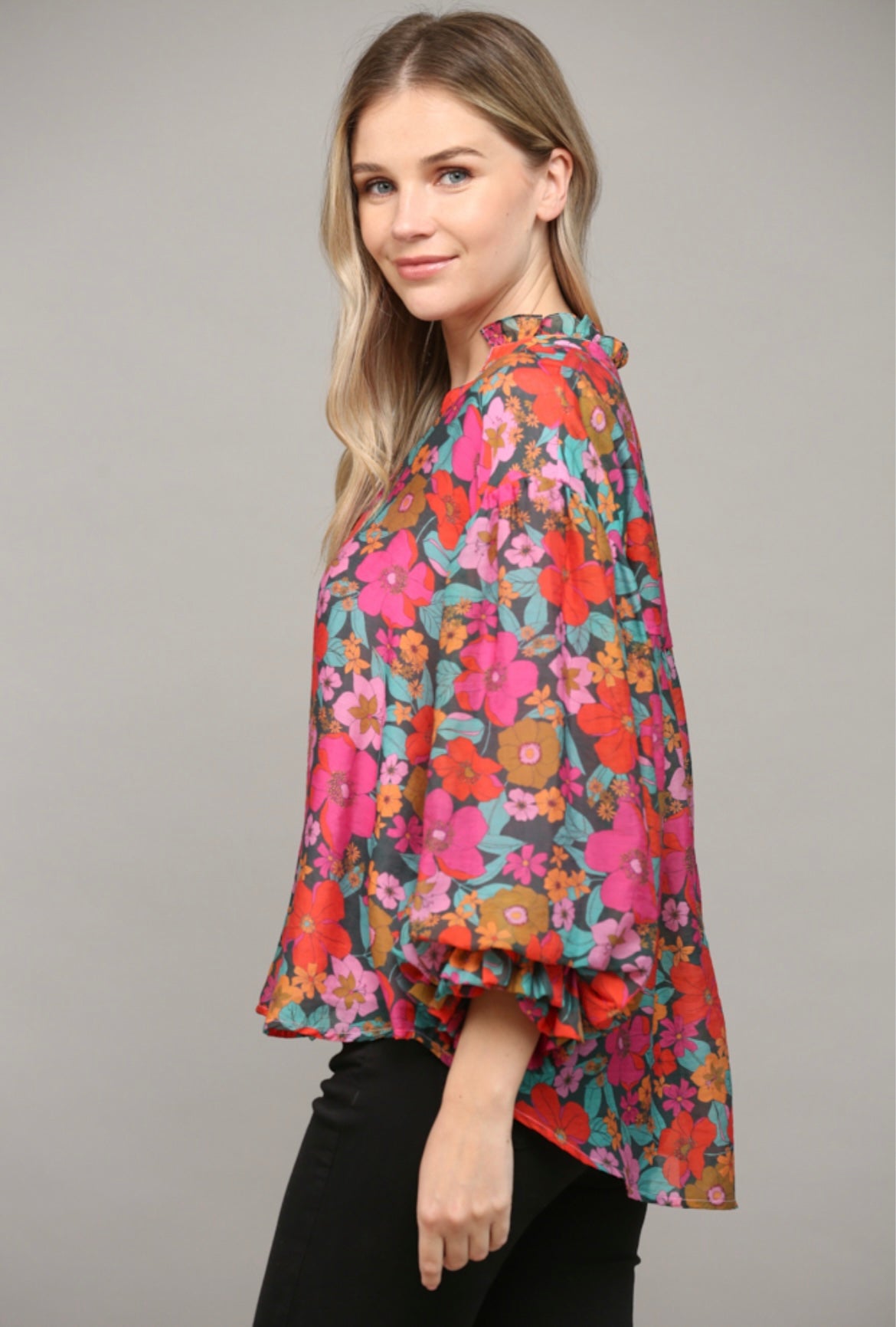 Fate by LFD Floral Bubble Sleeves Blouse